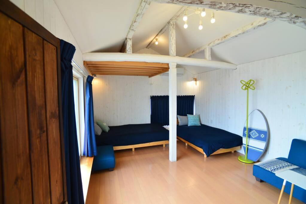 佐渡 ビーチまで0分 1客のみ オーシャンビュー Beach Side House ウッドデッキ Sado Buitenkant foto